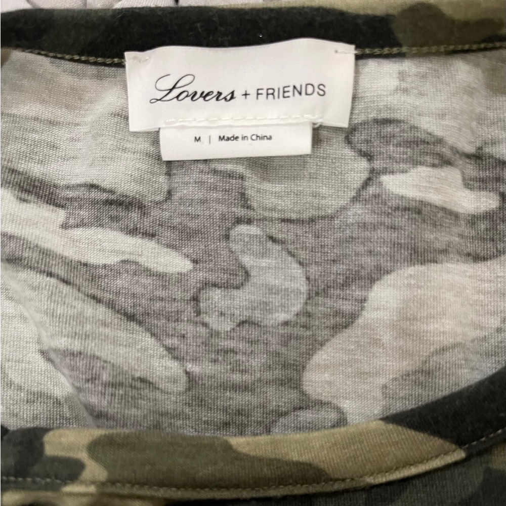 Lover + Friends Cropped Tee - Picture 3 of 3